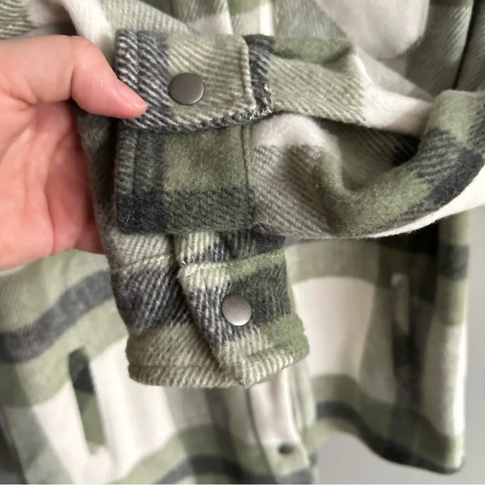 FORNIA PLAID SHACKET‎ SNAP BUTTON YOUTH LARGE NWT CABINCORE WESTERN FALL